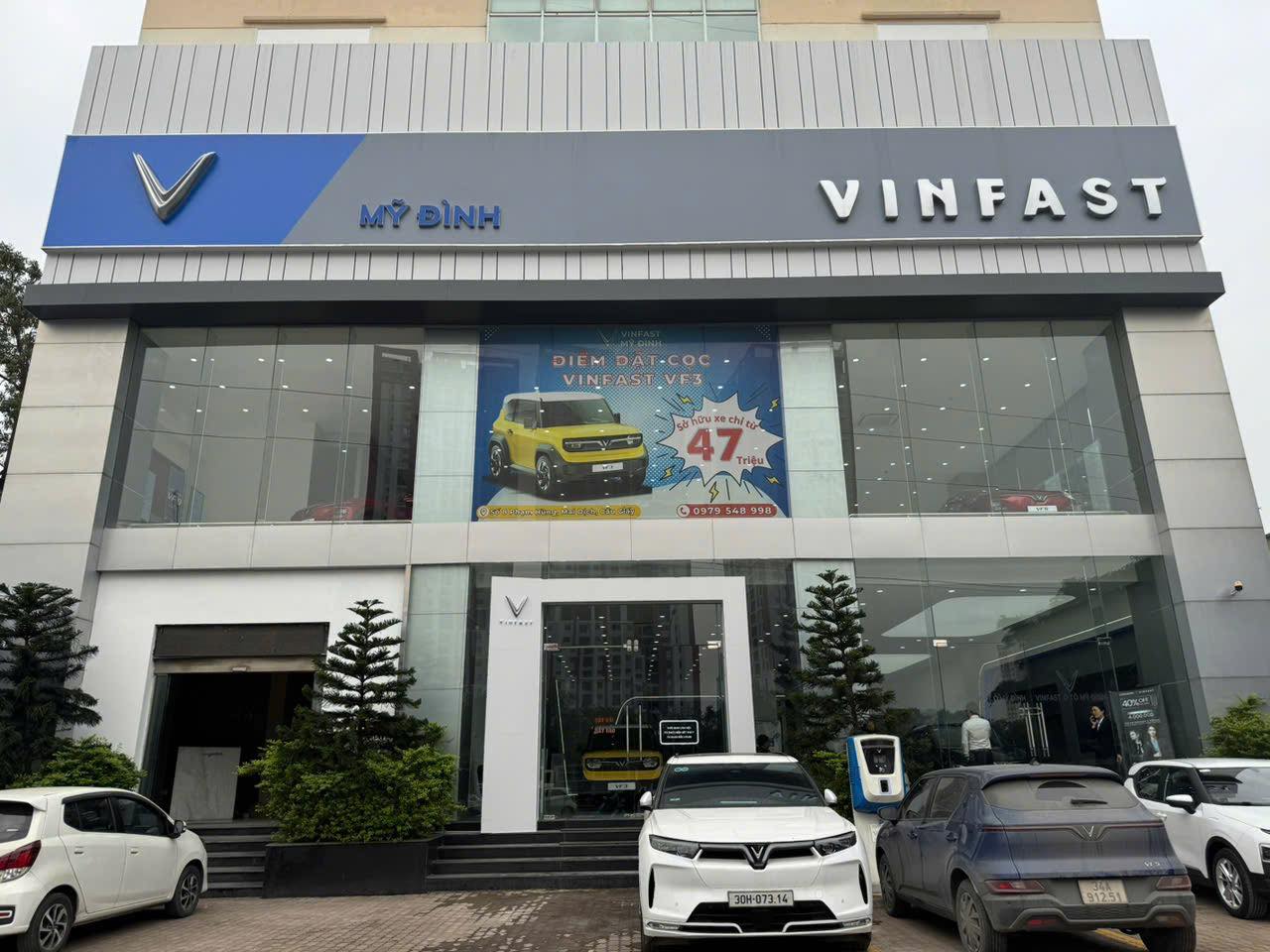 Vinfast Ô tô Mỹ Đình 3